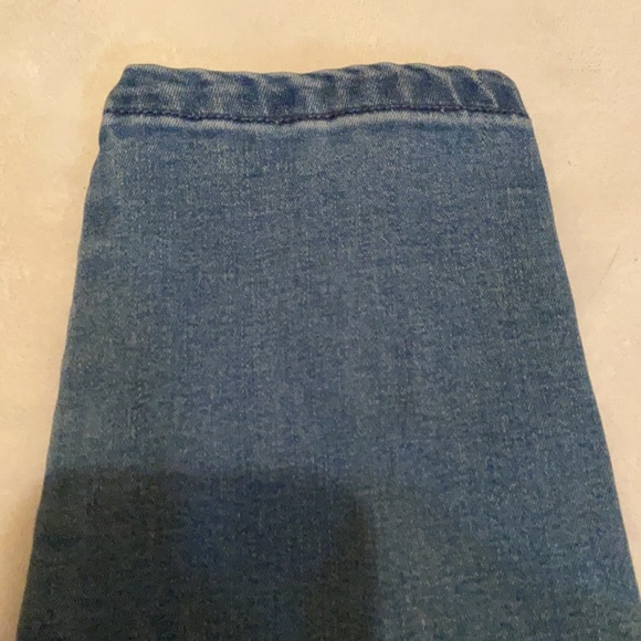 Forever 21 jeans - Picture 4 of 5